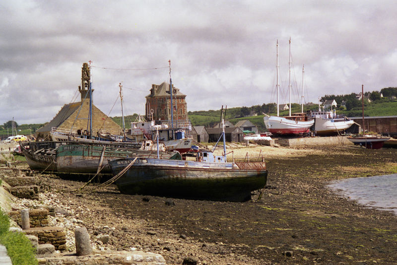 Epaves dans le port de Camaret