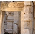 Ephesus, Bibliothek, ein ungewöhnlicher Betrachtungswinkel