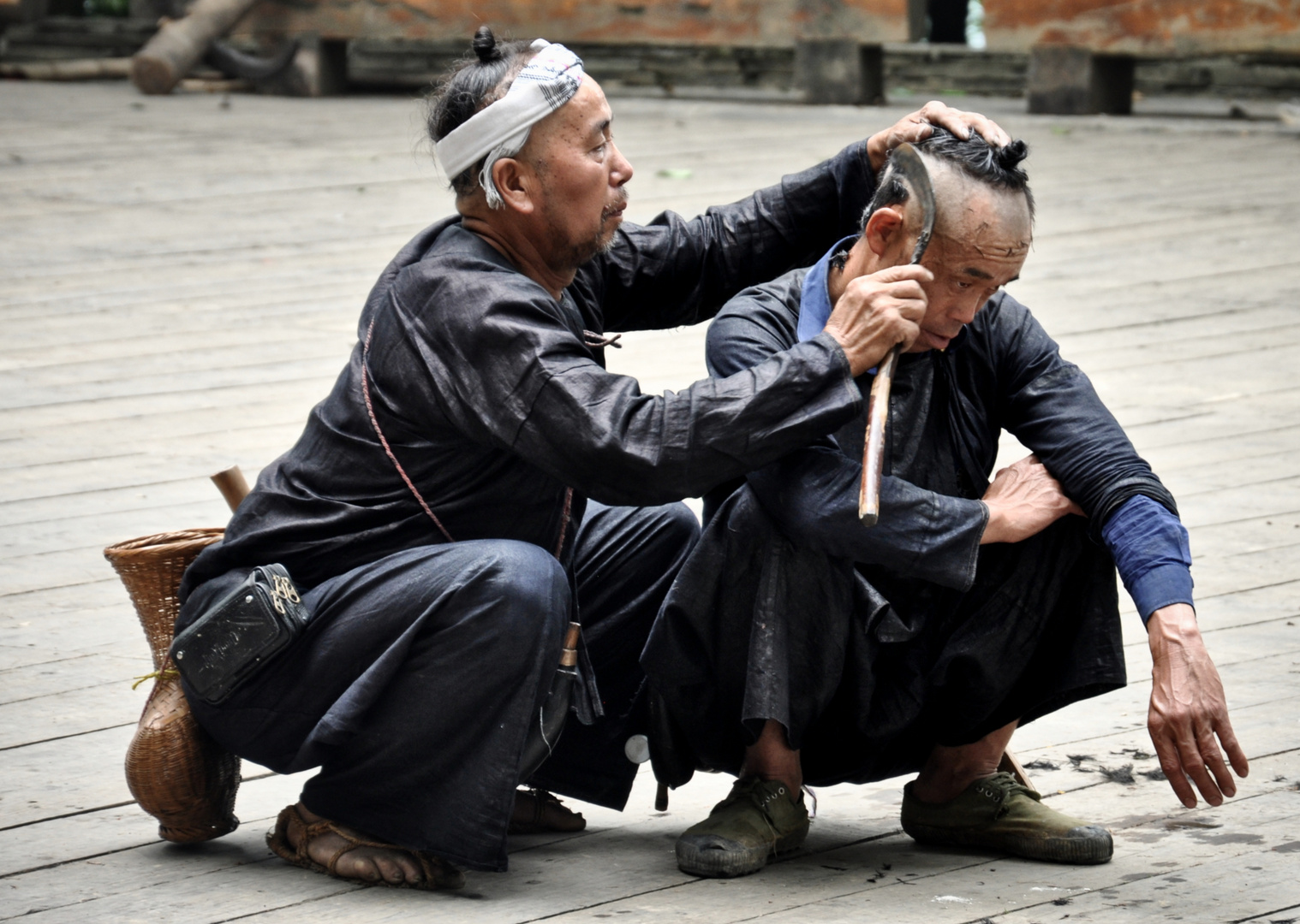 Er hat es überlebt - China Guizhou