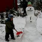 Er steht mein erster Schneemann :-))