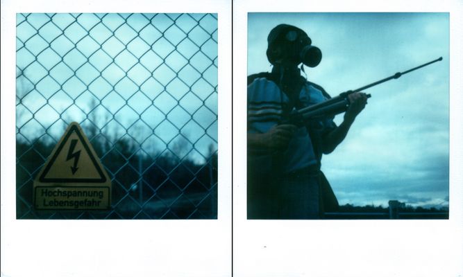 [er war so stumm wie ein fisch in der mayonnaise.]