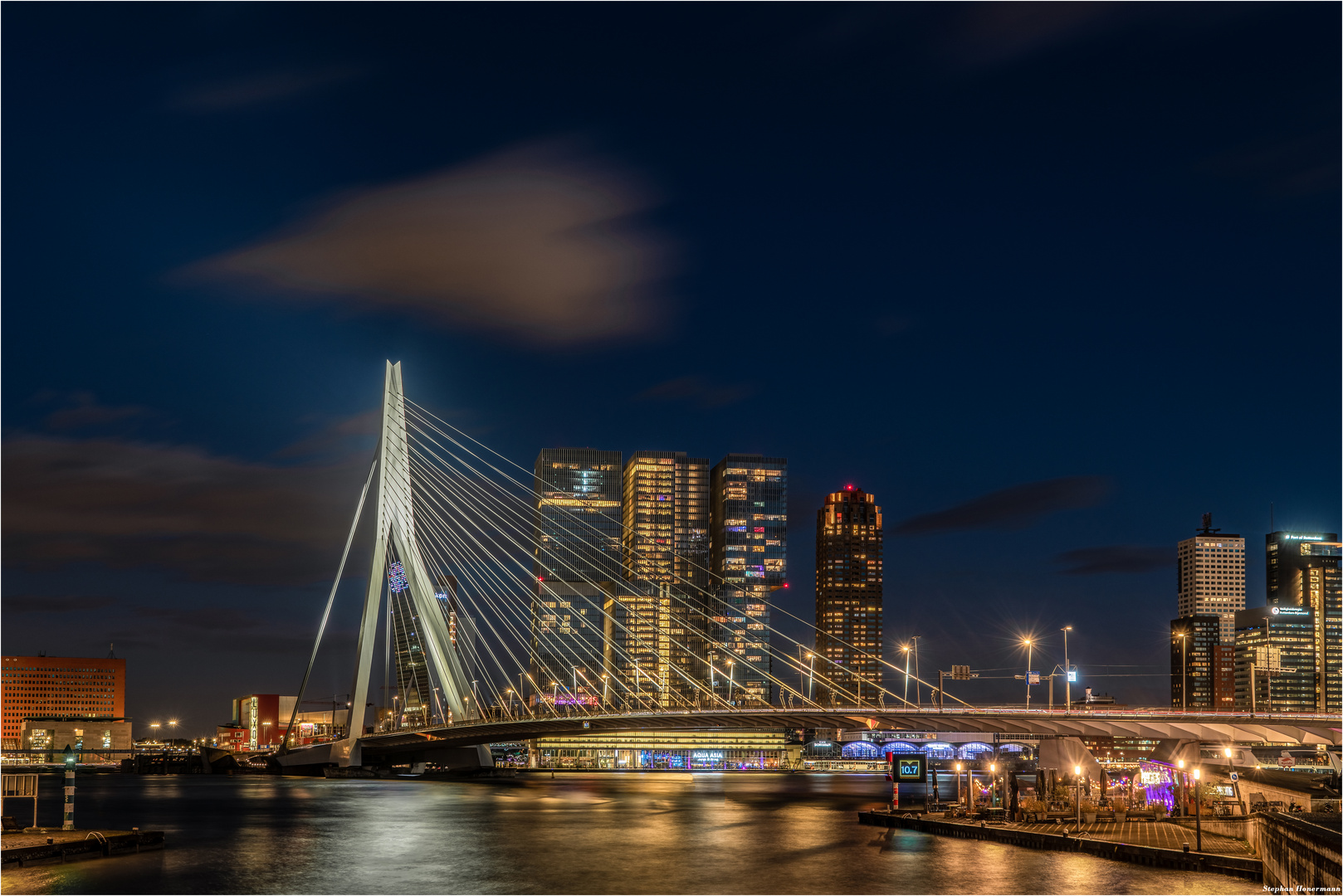 Erasmusbrücke 10.7, Rotterdam @ Night.