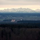 Erbacher Schloss mit Alpenblick