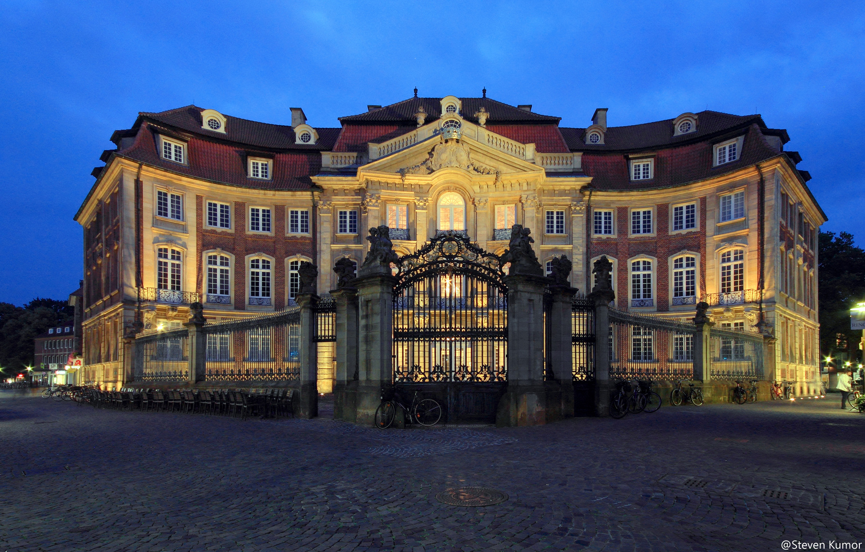 Erbdrostenhof Münster @ blaue Stunde Foto & Bild | architektur ...