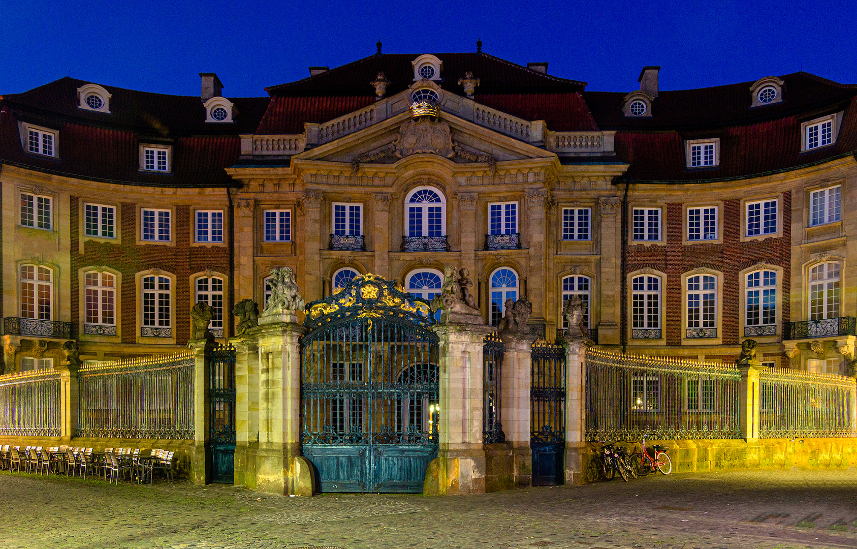  Erbdrostenhof zu Blaue Stunde