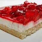 Erdbeer-Joghurt-Sahne-Schnitte