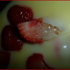 Erdbeeren auf Vanillepudding