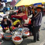 Erdbeerverkäuferinnen