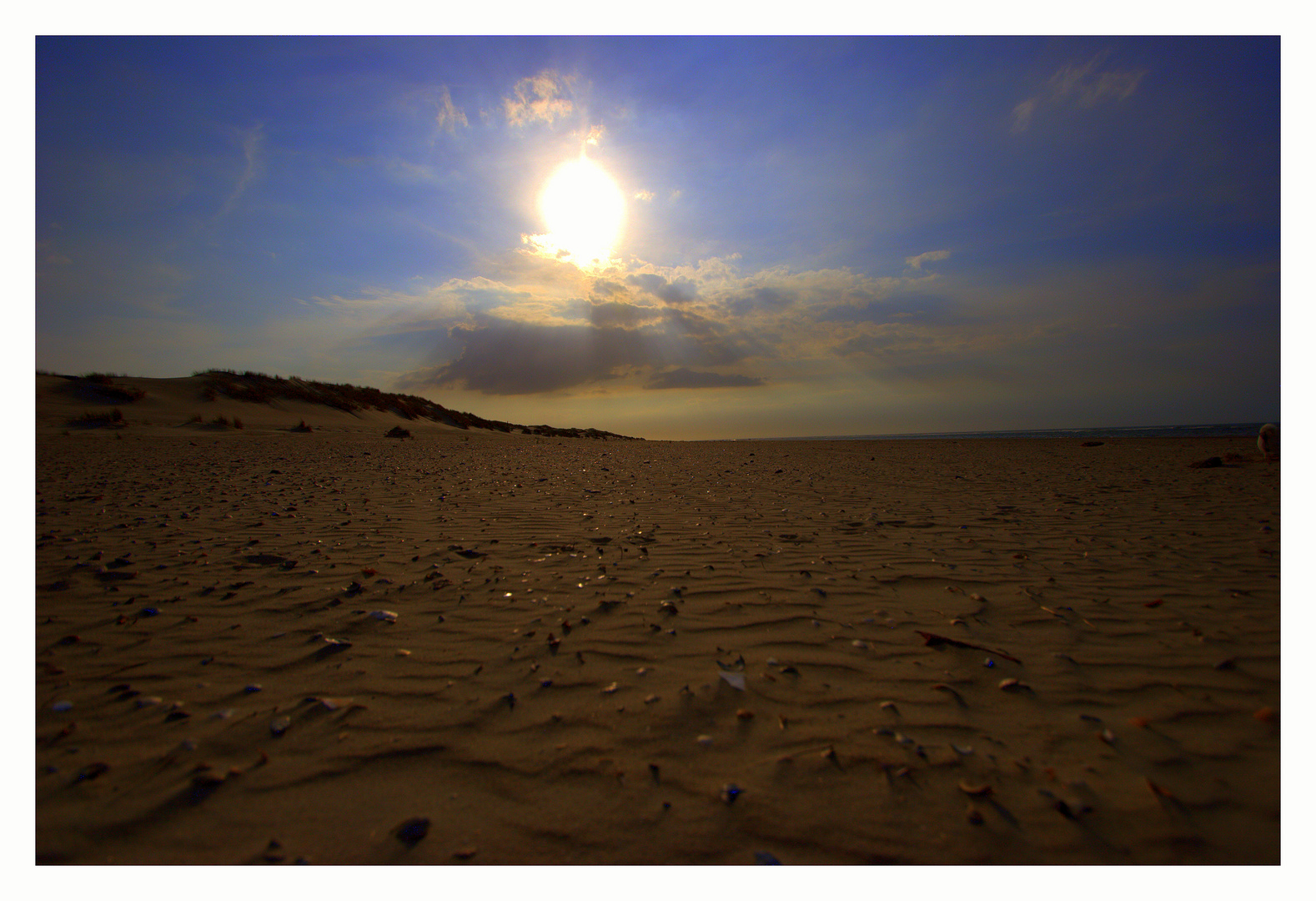 - Erde - Europa - Nordsee - Baltrum - über dem Sand von Baltrum