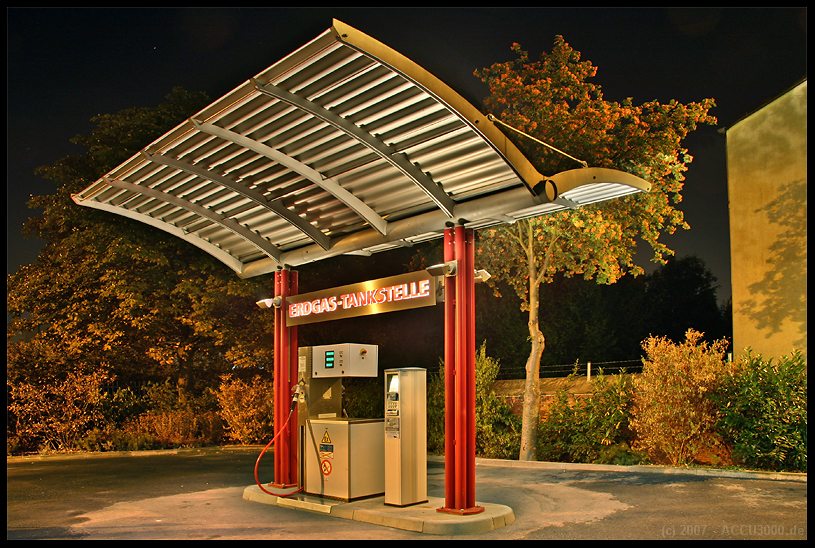 >> Erdgas Tankstelle 