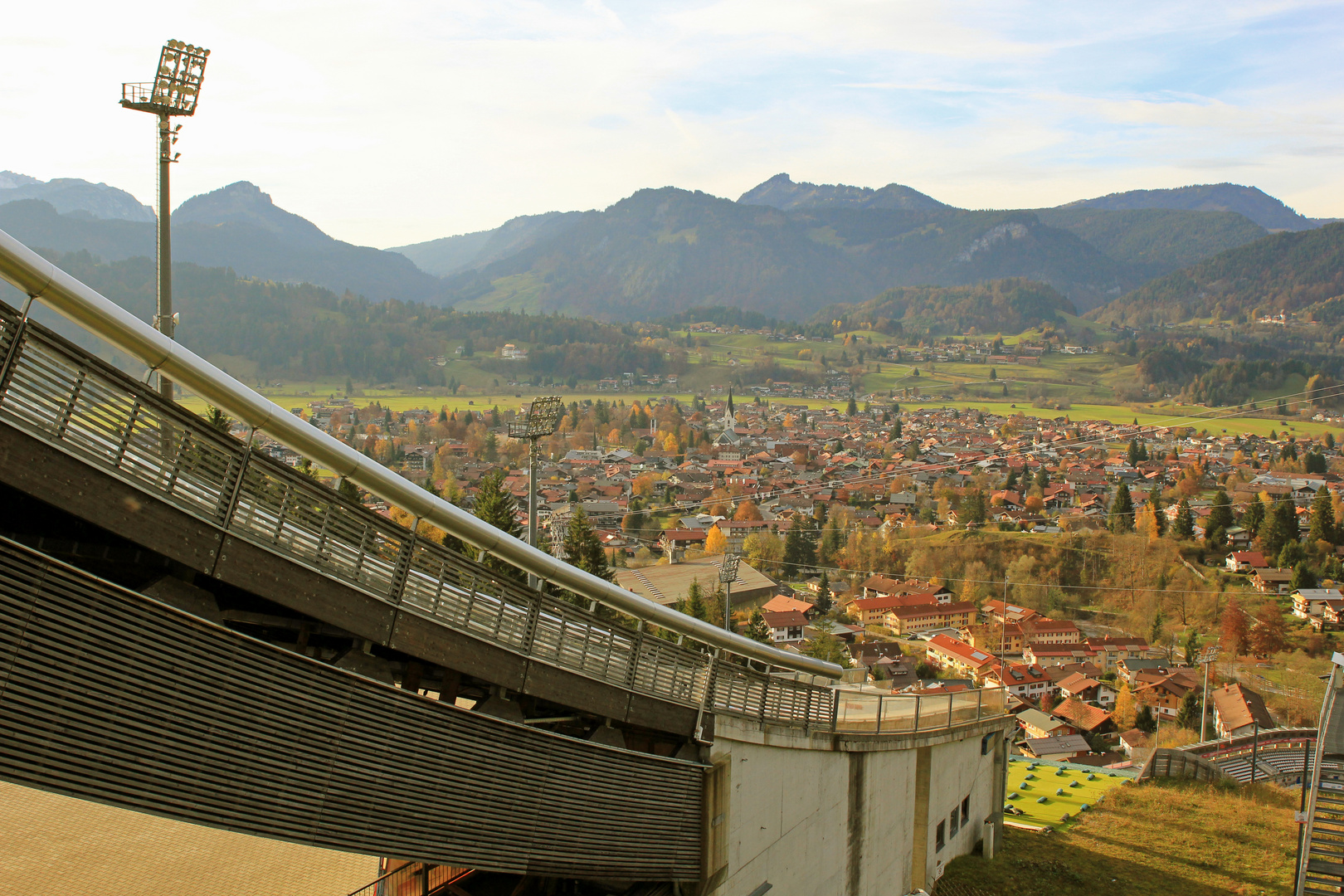 Erdinger Arena Oberstdorf Schanze HS 137 (Anlauf mit Schanzentisch)