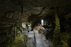 Erdmannshöhle 2