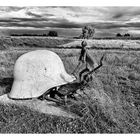 erdrückender Stahlhelm