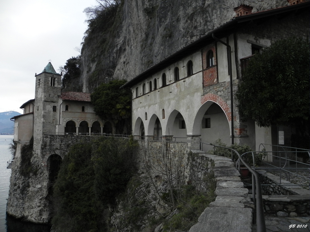 Eremo di Santa Caterina del Sasso