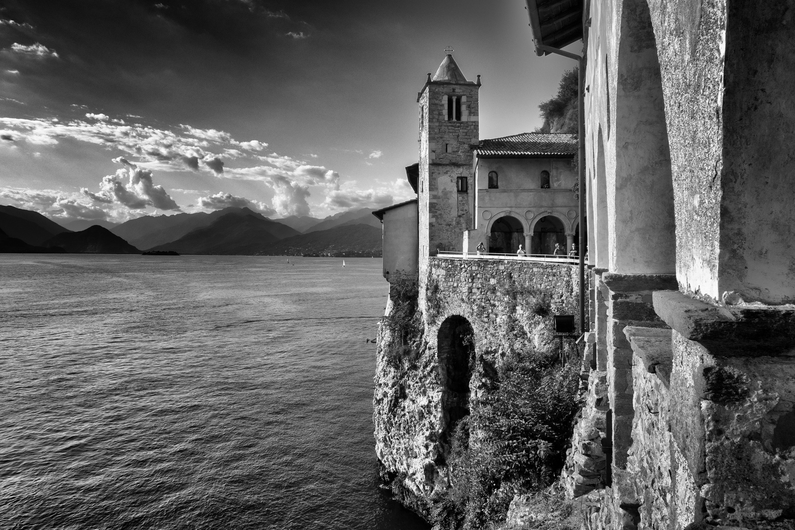 Eremo di Santa Caterina del Sasso