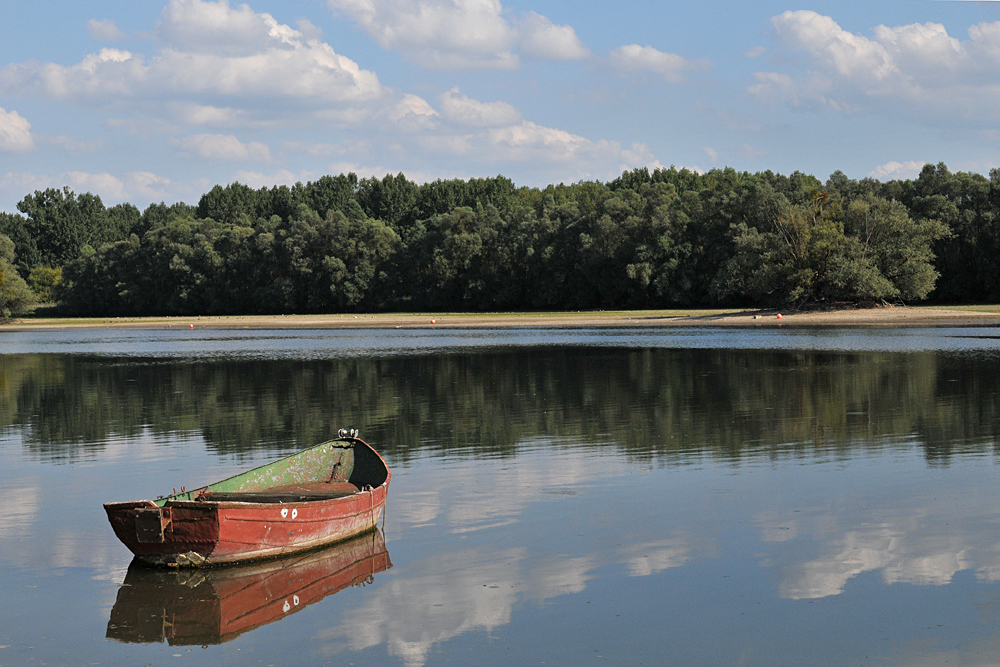 Erfelder Altrhein: Boote – Spiegeln 05