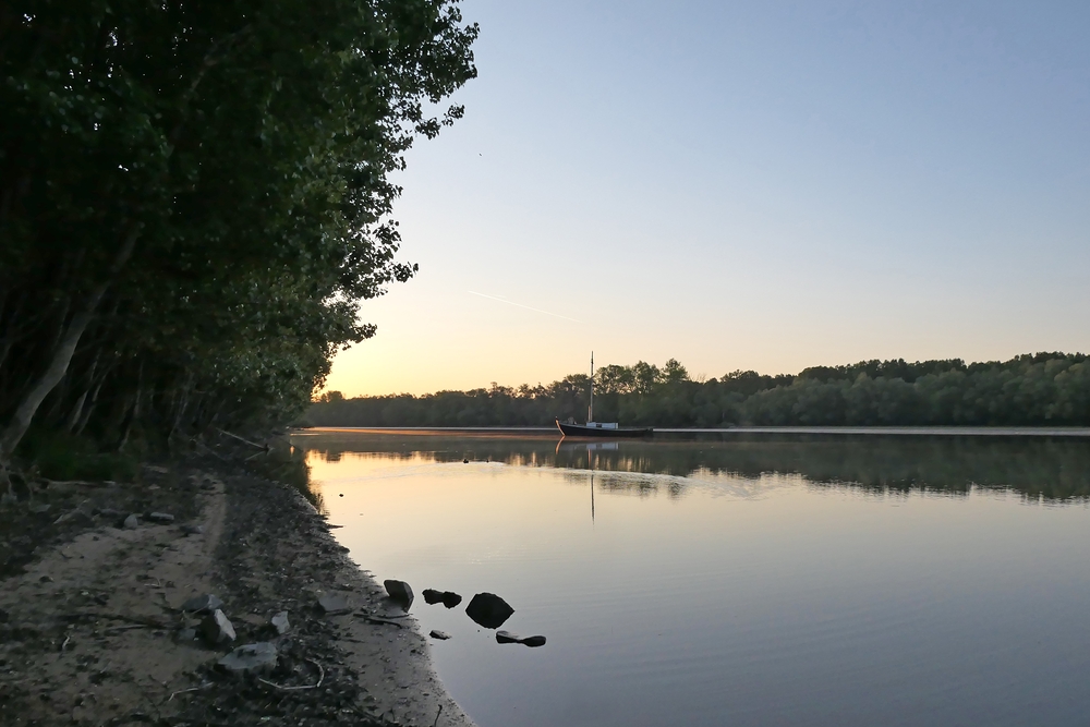 Erfelder Altrhein: Stimmung um 06:00 Uhr am Mistweg 01