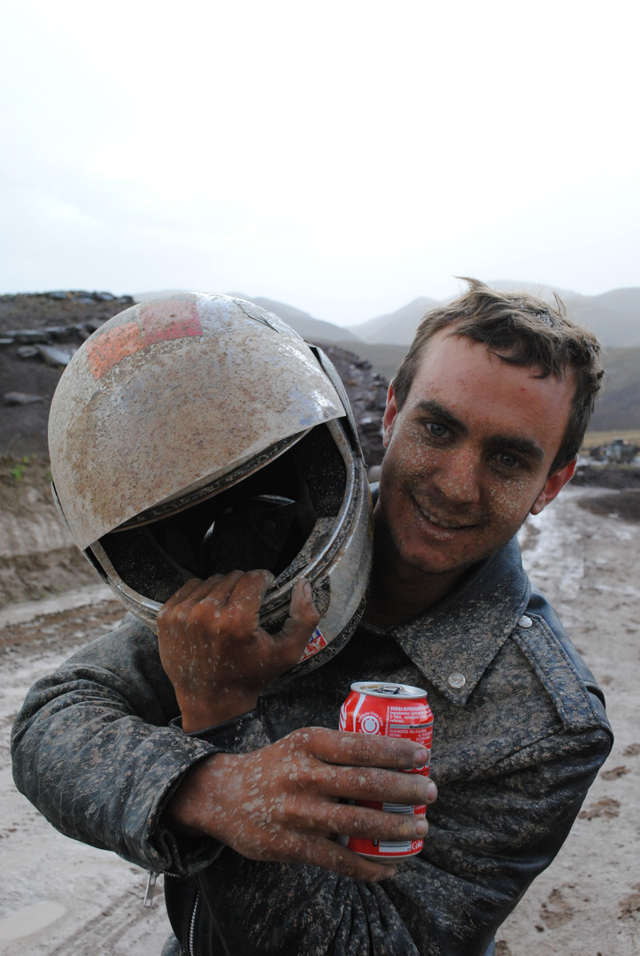 Erfrischende Coke nach Schlammlawine im Atlas-Gebirge