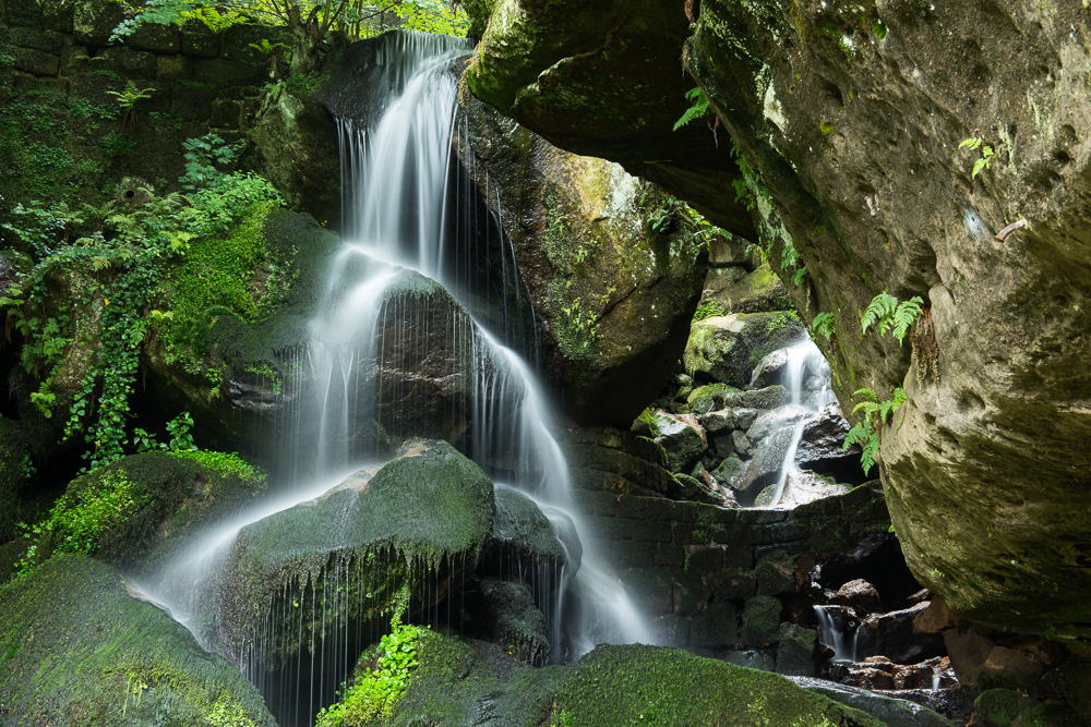 Erfrischung am Lichtenhainer Wasserfall