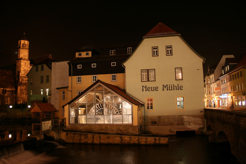 Erfurt 2007 - Die neue Mühle bei Nacht