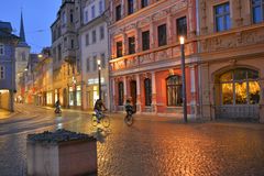 Erfurt, am Abend (Erfurt, por la tarde)