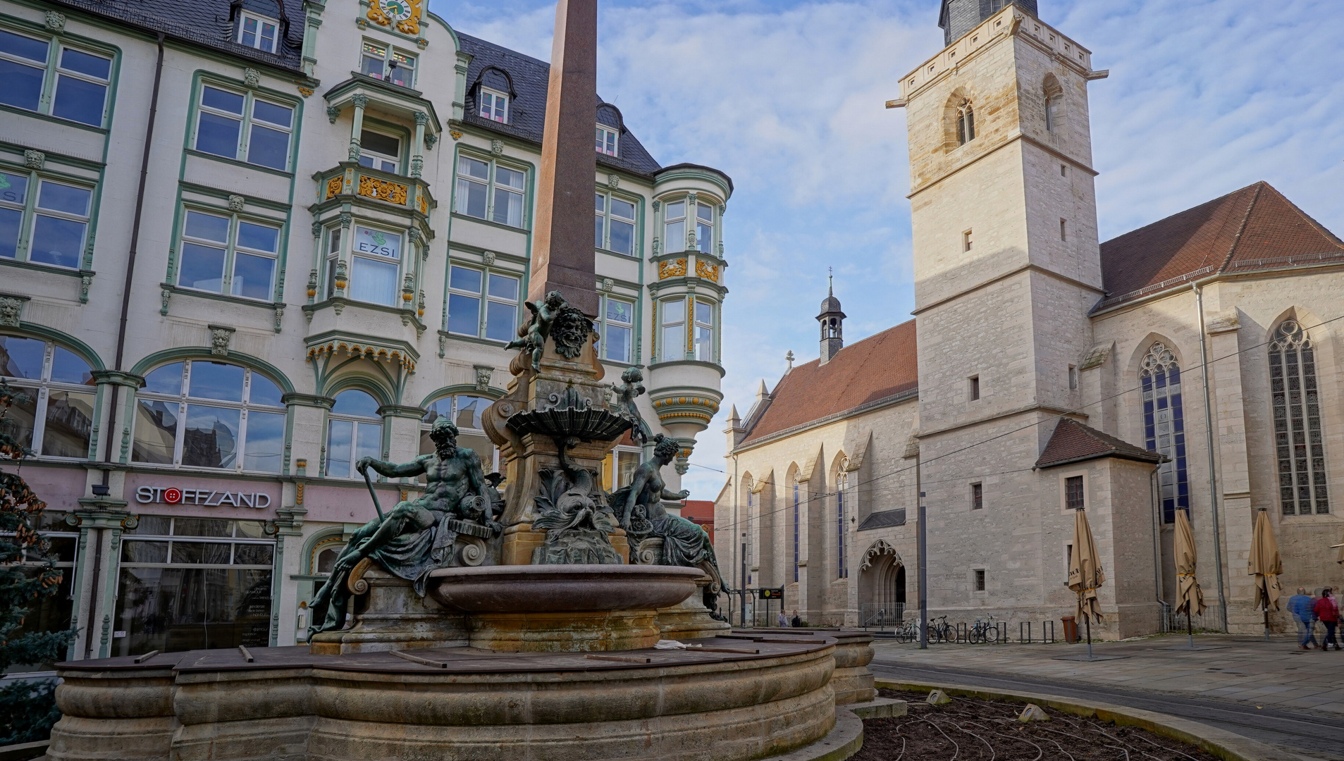 Erfurt, am Angerbrunnen (Erfurt, el fuente "Anger")