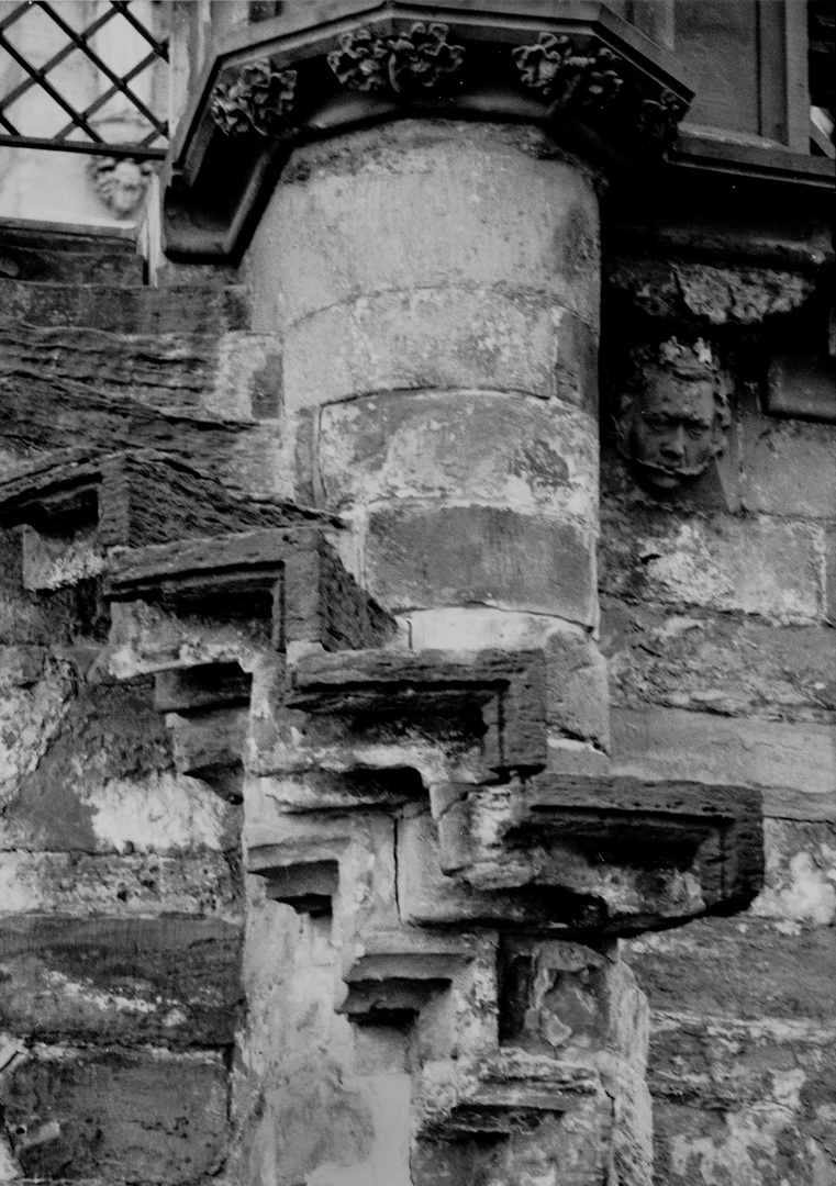 Erfurt, Mariendom, Treppe zur Cavatenkanzel (sog. Tetzelkanzel)