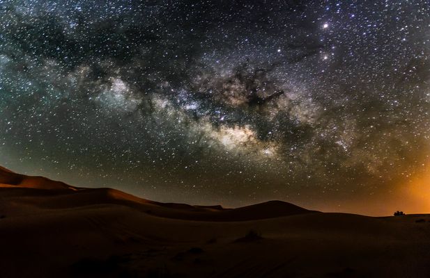 Erg Chebbi y su Via Láctea