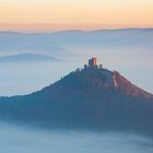 Erhaben im Nebelmeer