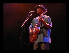 Eric Bibb