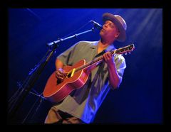 Eric Bibb