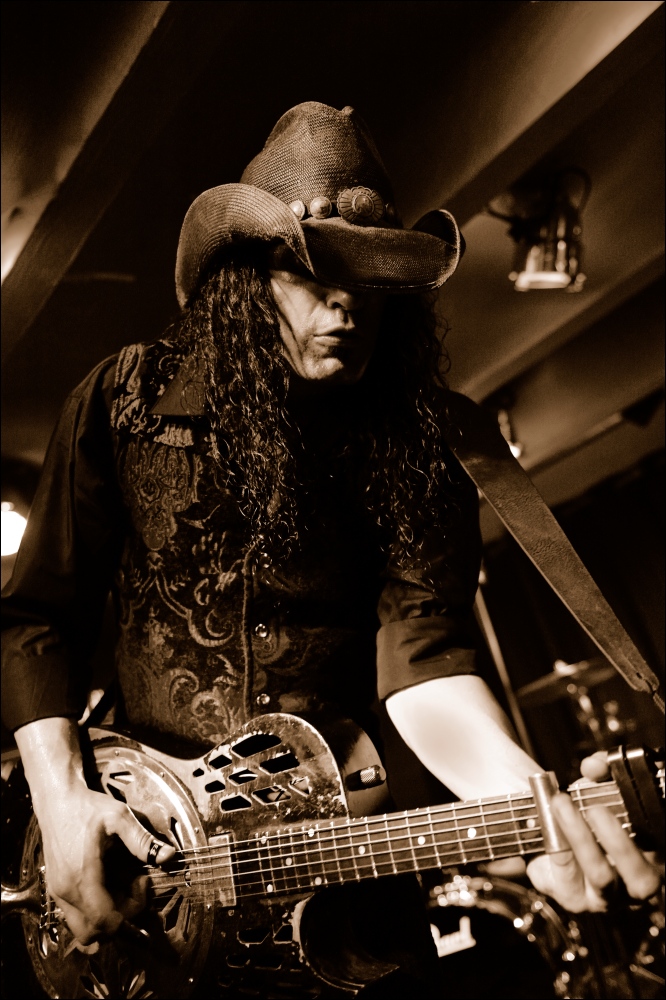 Eric Sardinas II