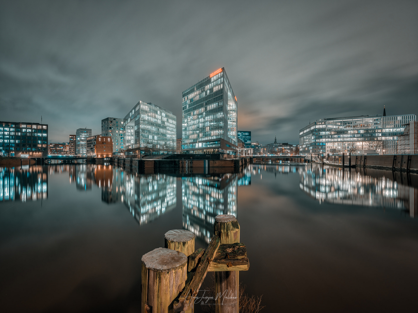 Ericusspitze mit Spiegel Verlag (Hamburg)