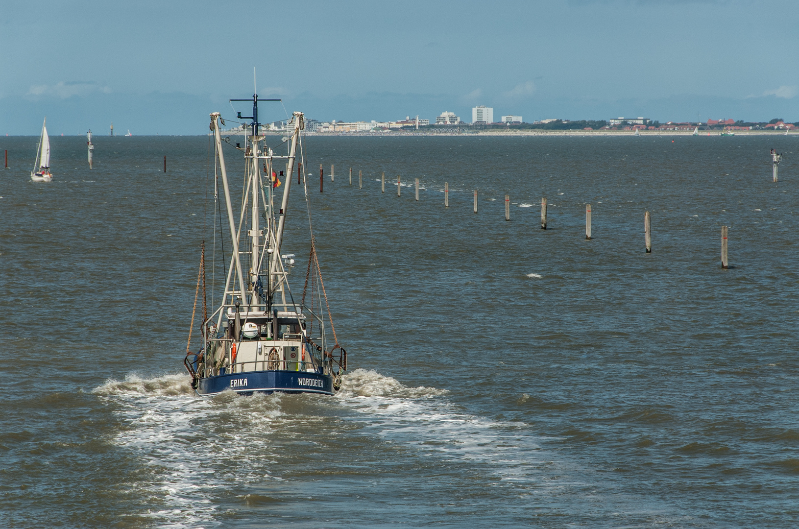 Erika fährt von Norddeich nach Norderney...