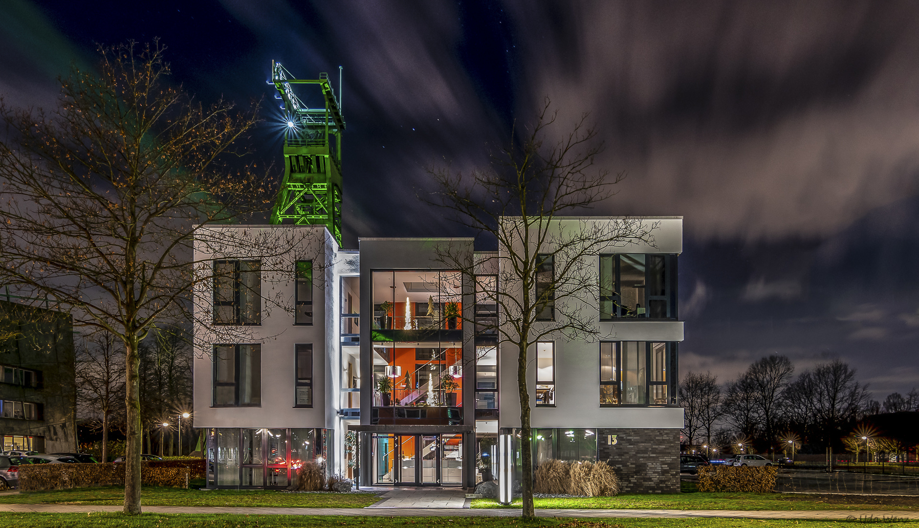 Erin Park Mitsubishi Erin-Park Foto & Bild | park, langzeitbelichtung, architektur Bilder