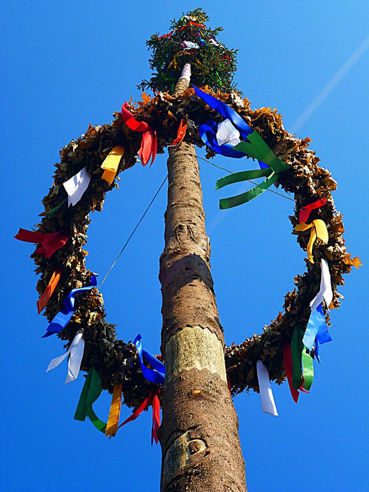 Erinnerung An Den Maibaum Foto & Bild | Kunstfotografie & Kultur