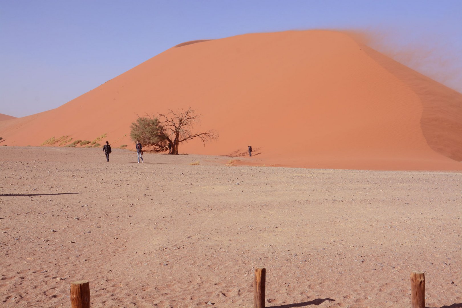 Erinnerung an Namibia: Heftiger Sturm bei Düne 45