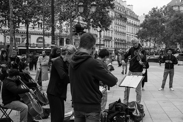 Erinnerungen an Paris - Souvenirs de Paris
