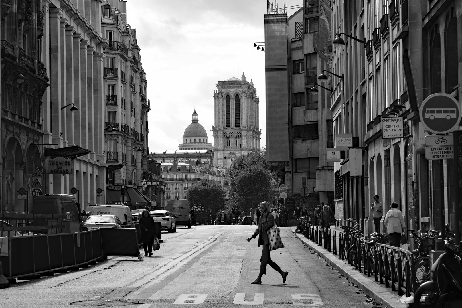 Erinnerungen an Paris - Souvenirs de Paris