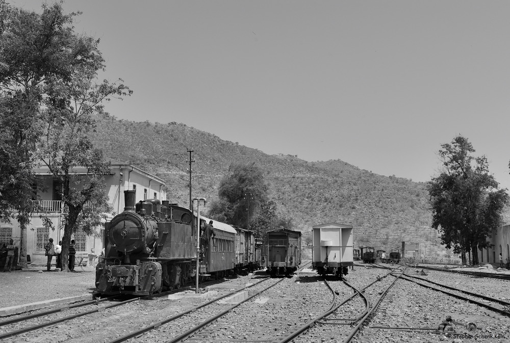 Eritrea VI ; Bahnhof Ghinda