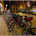 Erlangen 2011, bicicletas en la plaza de los Hugenotten (Fahrräder auf dem Hugenottenplatz)