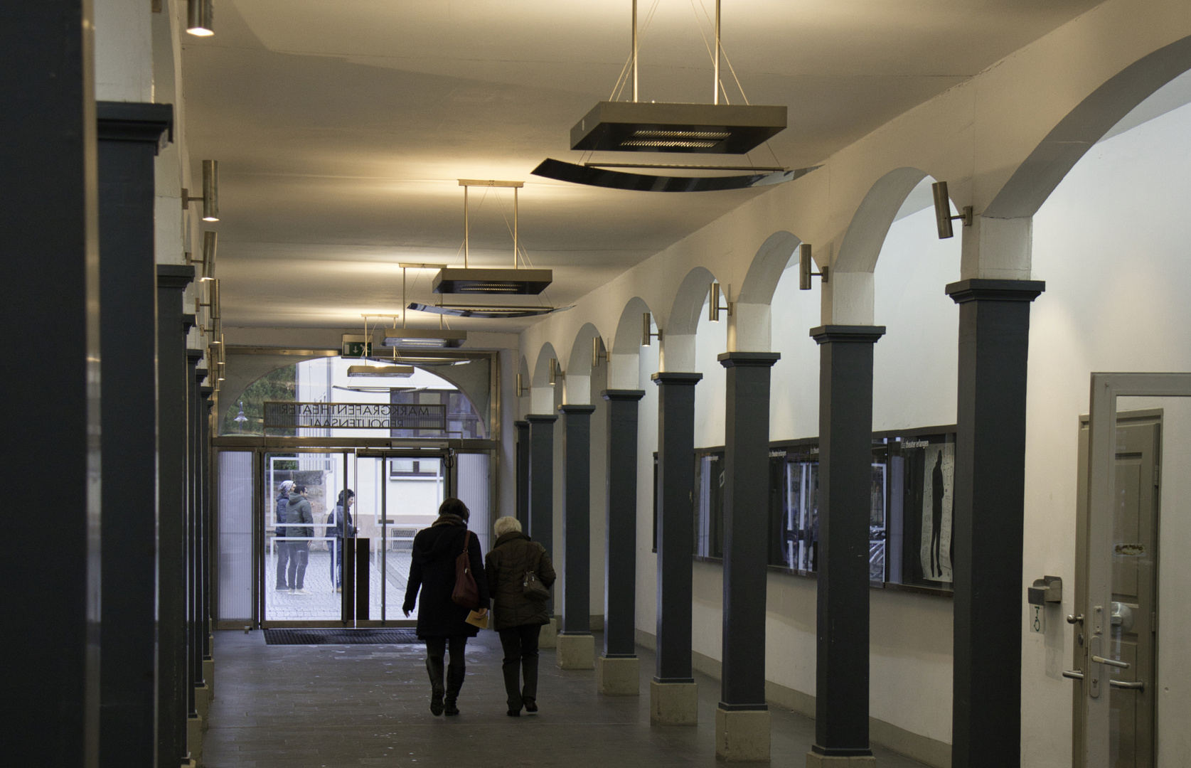 Erlangen, Durchgang beim Redoutensaal / Markgrafentheater