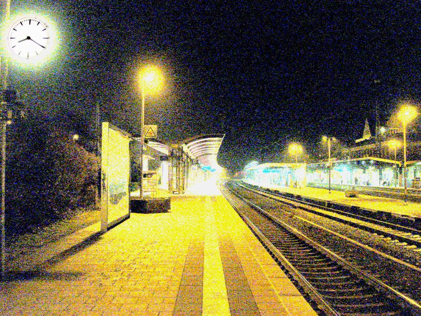 Erlanger Bahnhof in der Nacht