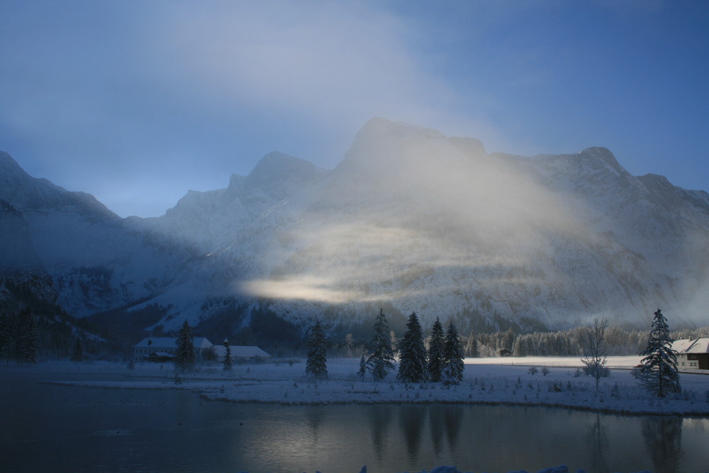 Erleuchtung am Almsee