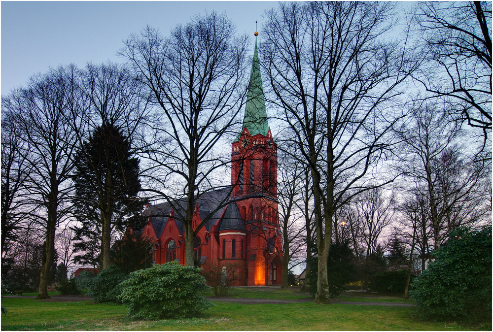 Erlöserkirche Lohbrügge Westseite