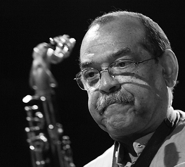 Ernie Watts