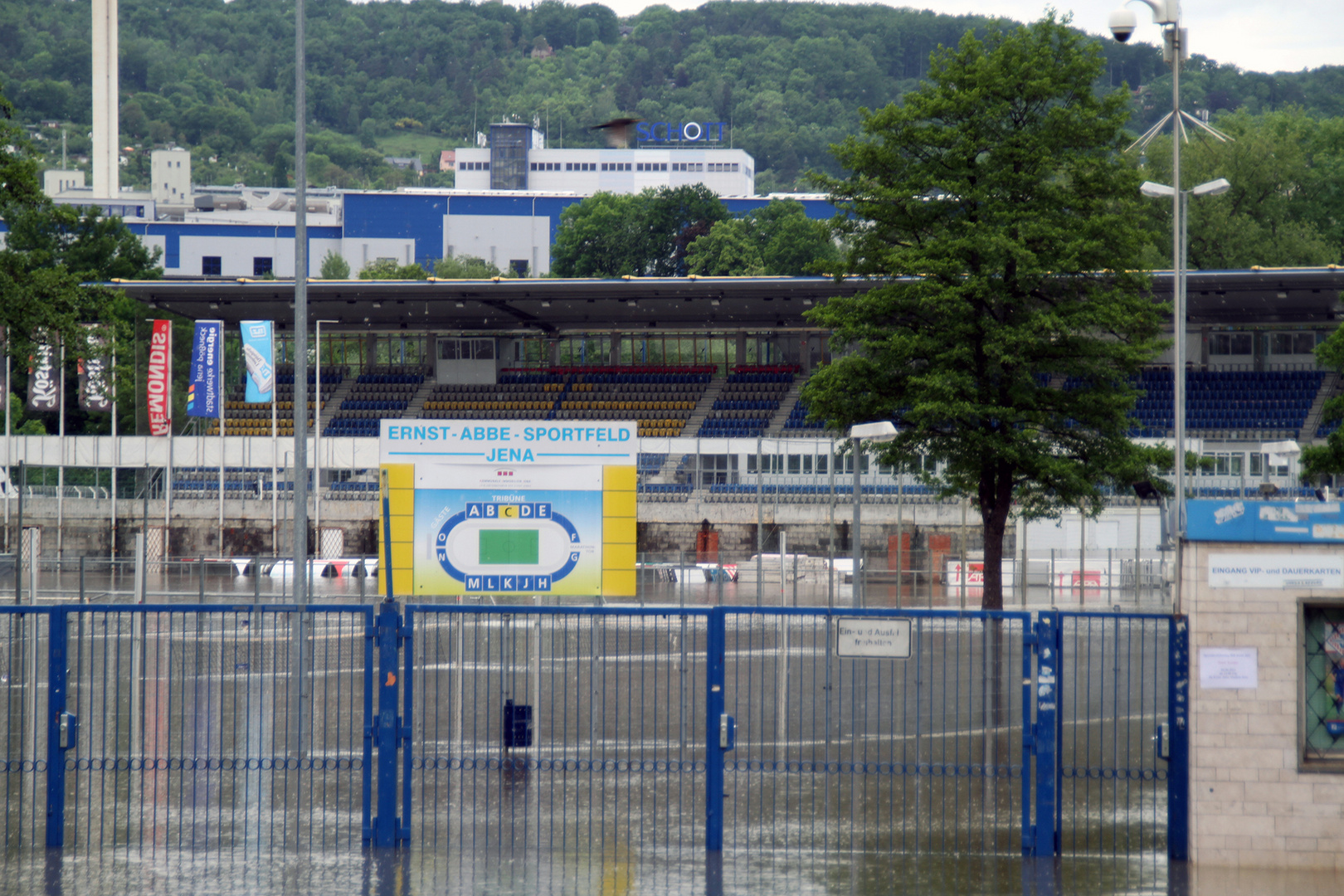 Ernst-Abbe-Stadion