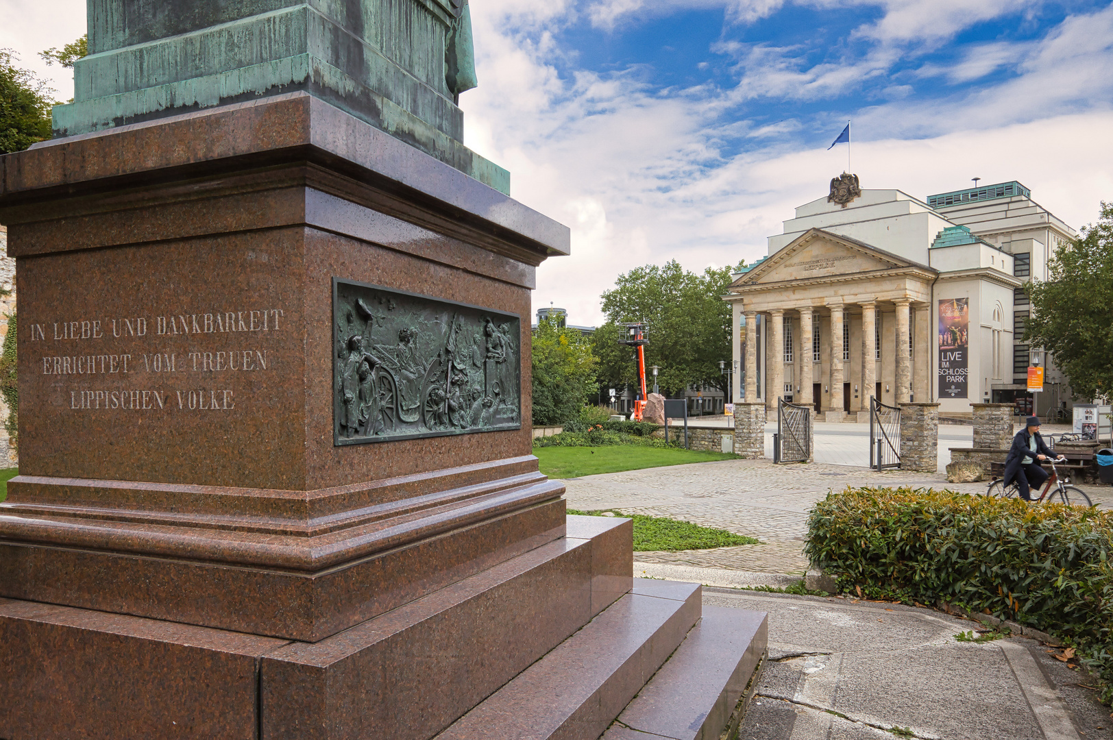 Ernst-Denkmal in Detmold (01)