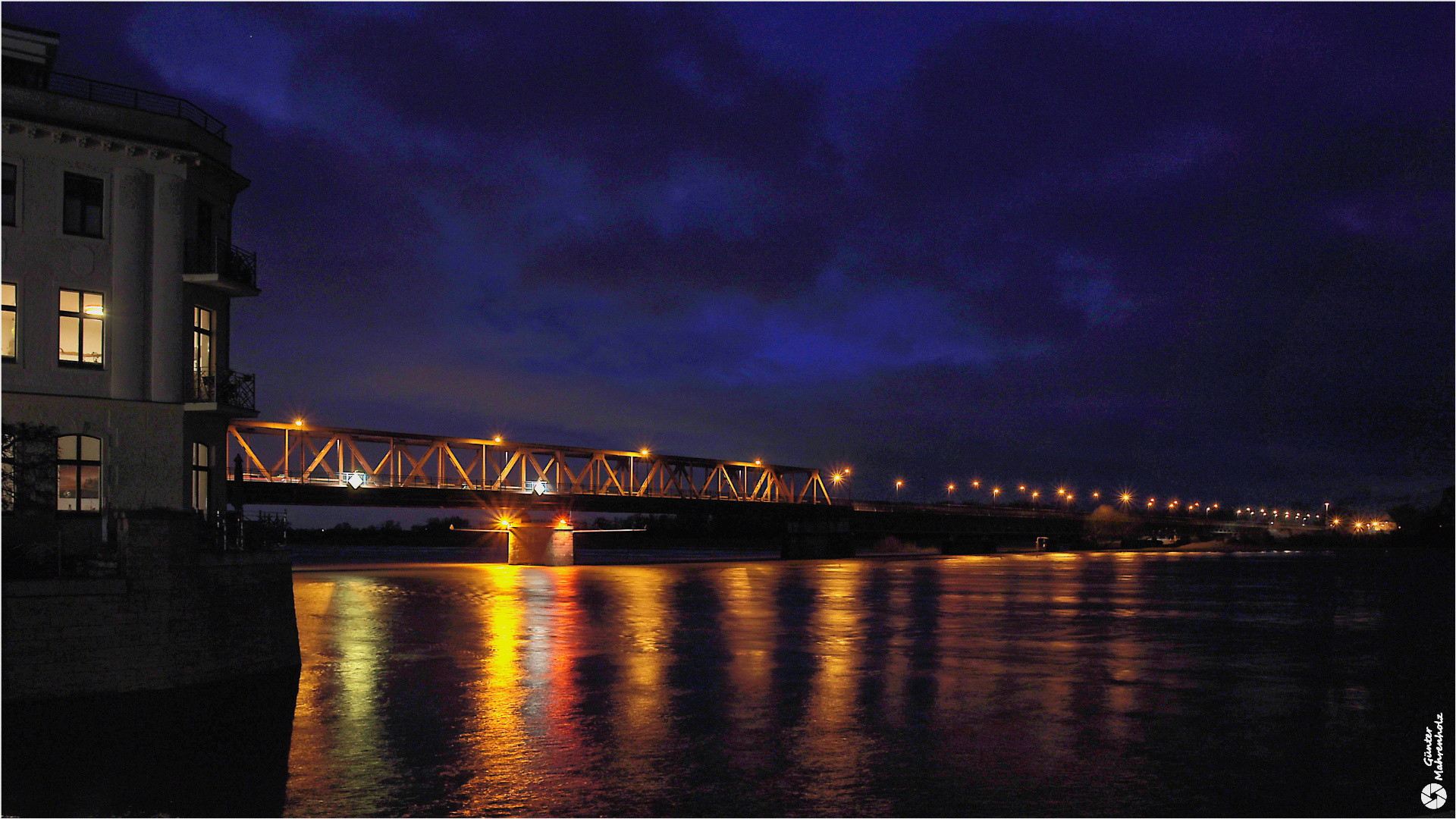 Ernst-Thälmann-Brücke, Schönebeck