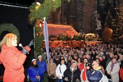 Eröffnung Weihnachtsmarkt mit Marry Roos